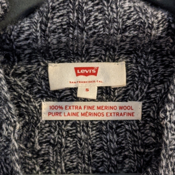 Levi's sweater dress - Picture 4 of 4